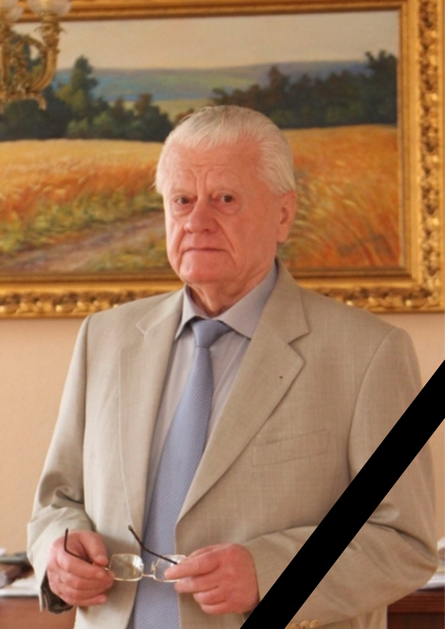 За життя збудував собі мавзолей: у віці 86 років помер аграрій Леонід Яковишин