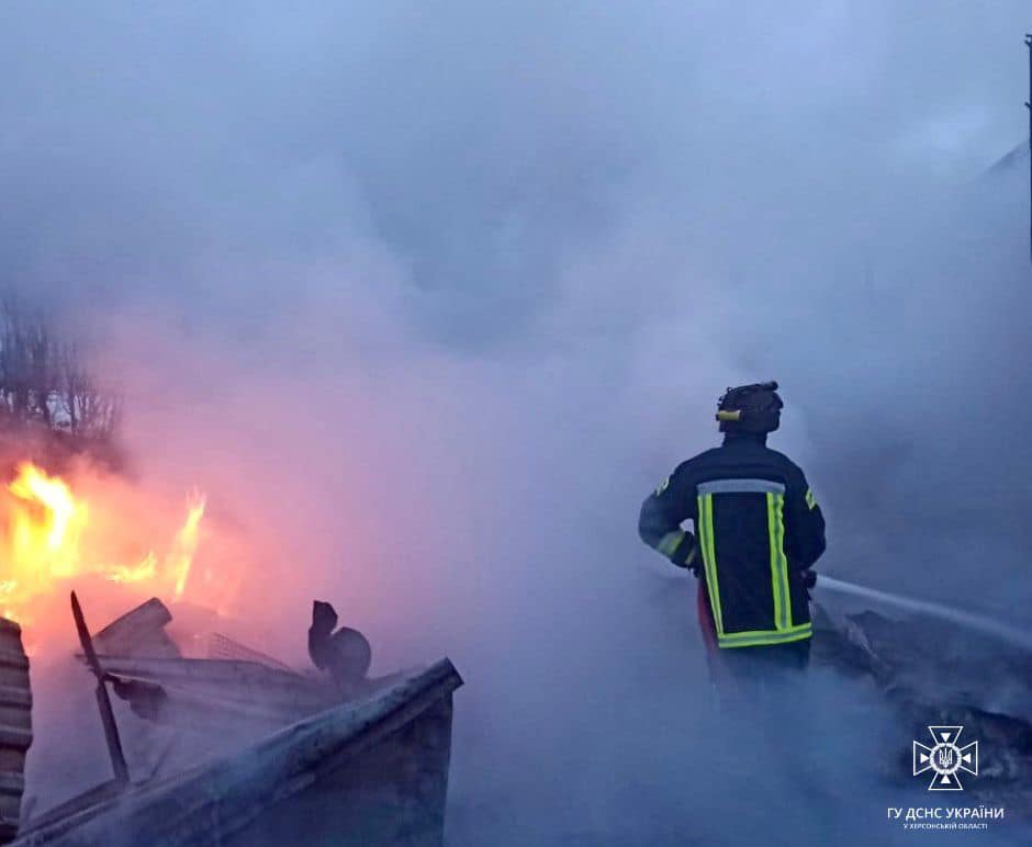 Росіяни обстріляли Станіслав на Херсонщині: пошкоджено пункт «швидкої», поранена людина