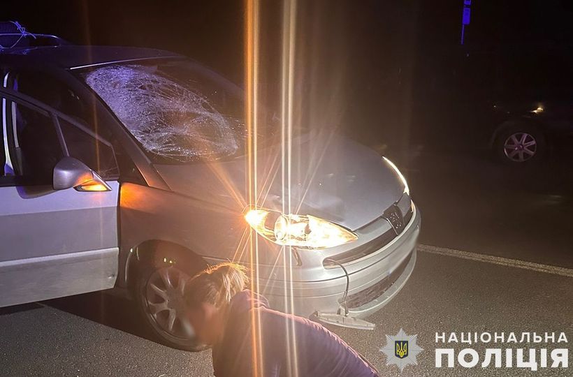 На Львівщині водійка «Пежо» збила 61-річного пішохода