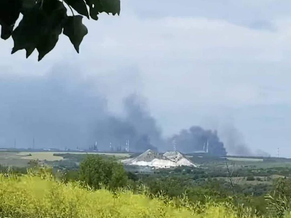 Росіяни не вийшли на кордон Луганської області, наразі тривають бої – Гайдай