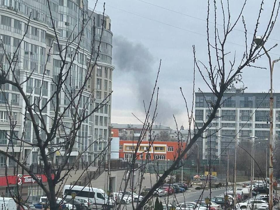 У центрі російського Бєлгорода потужні вибухи, є «прильоти»
