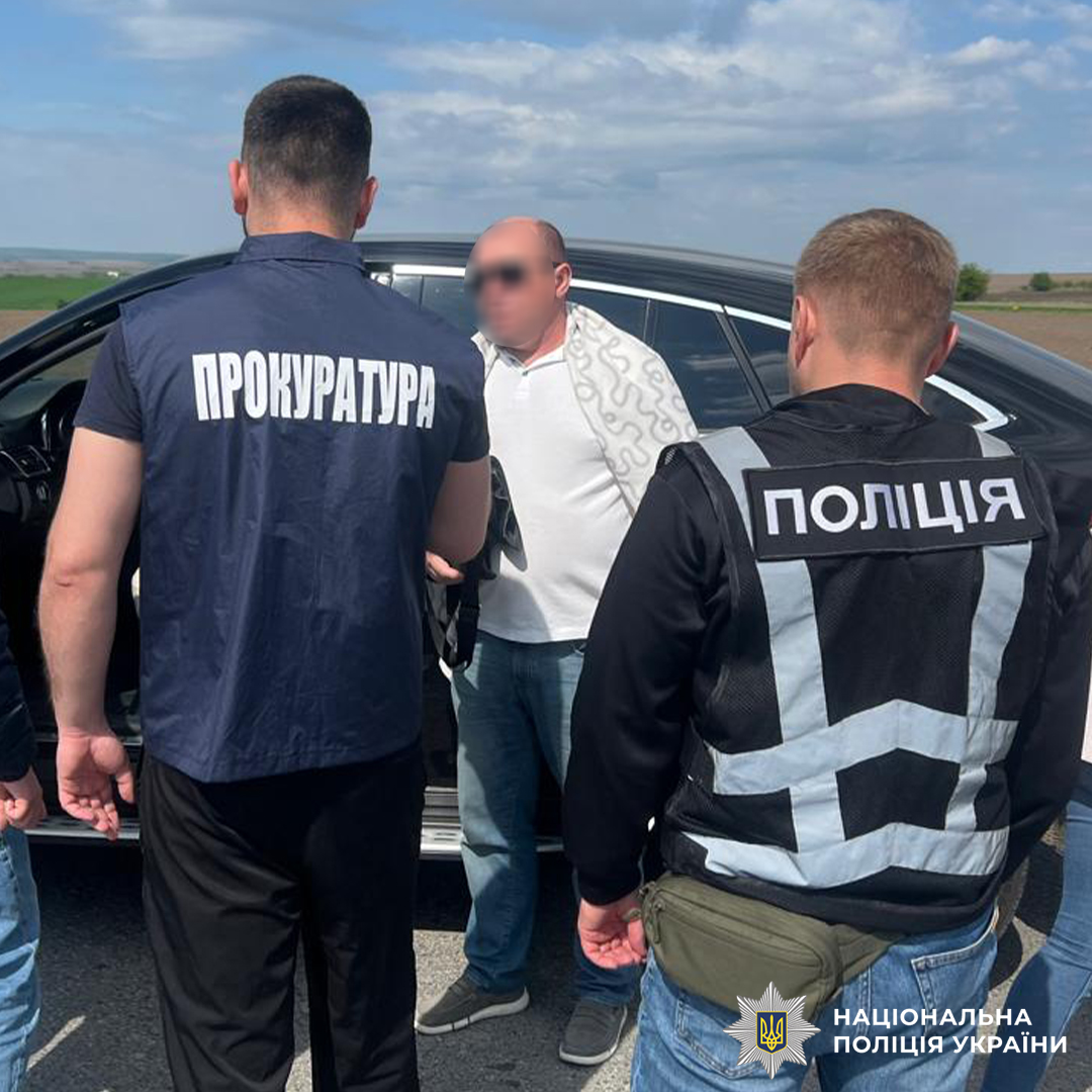 На Львівщині чоловік організував схему для ухилянтів: його затримали (фото)