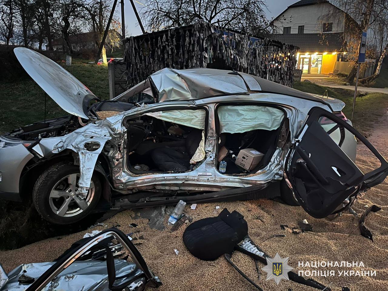 Смертельна ДТП біля Львова: одна людина загинула, ще одна — у лікарні