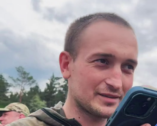 «Мамо, я живий. Я скоро буду вдома»: зворушливий перший дзвінок звільненого з полону українського військового