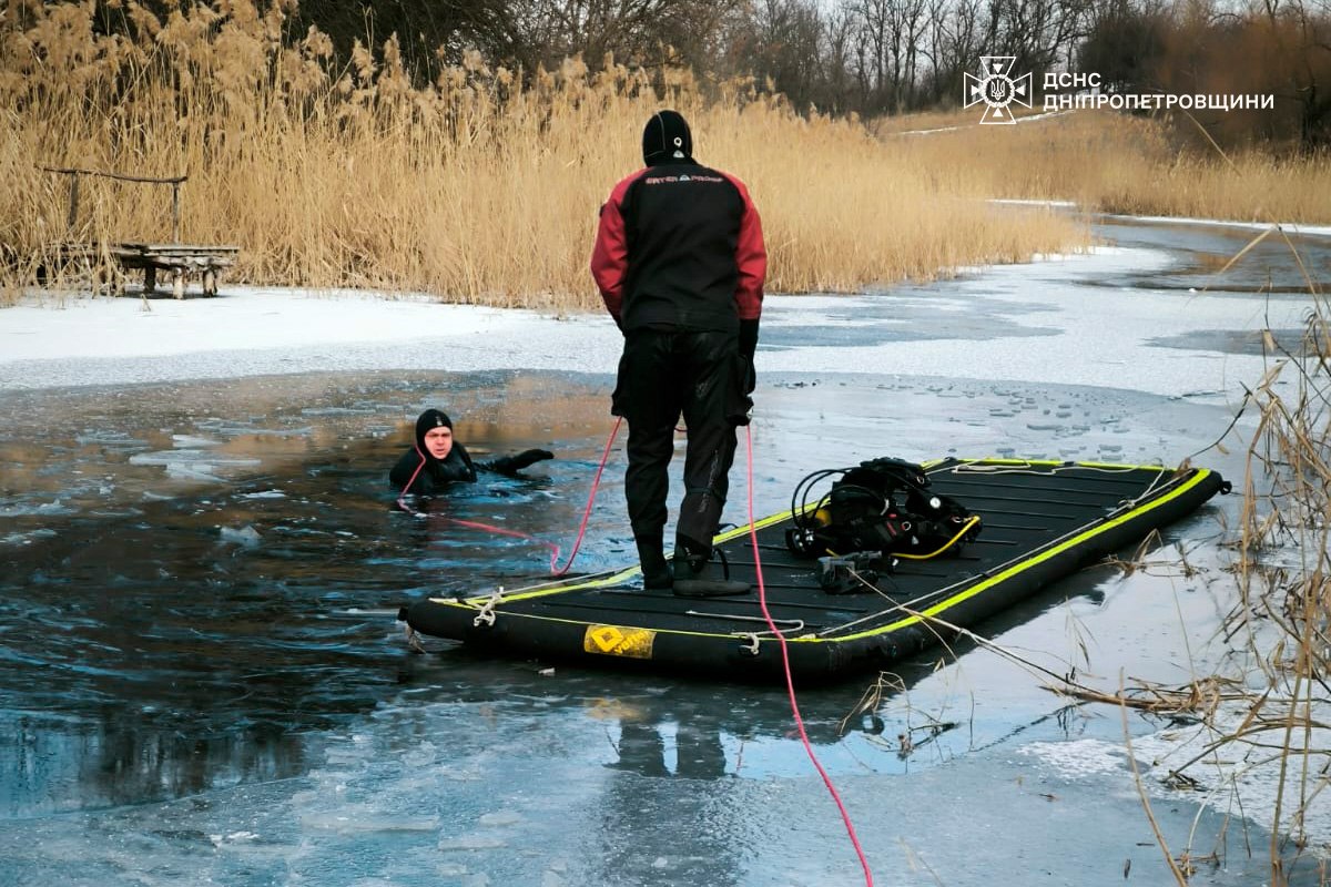 На Дніпропетровщині водолази знайшли у річці тіло 29-річного чоловіка, якого шукали від вчора