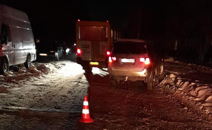 На Львівщині збили трьох пішоходів. Потерпілі в лікарнях