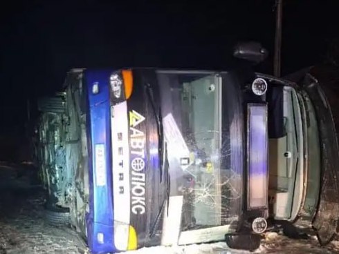 У Польщі перекинувся автобус із українцями