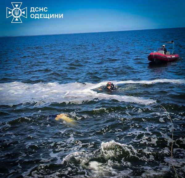 Шукали три доби: в Одесі водолази знайшли в морі тіло 20-річної поліцейської