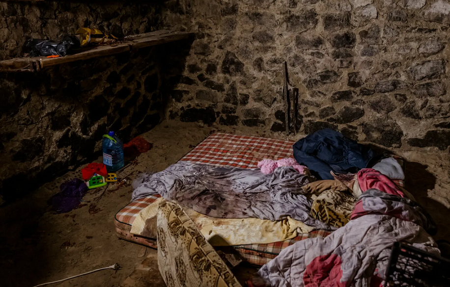 Human Rights Watch: Росіяни викрадають і катують українських військових і цивільних
