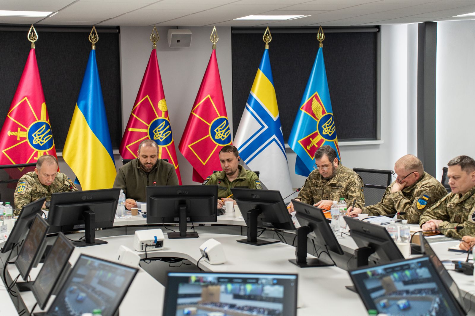 ППО, F-16, дрони, розмінування: Умєров розповів про результати «Рамштайну-19»