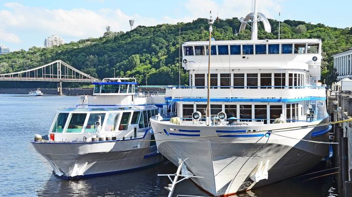До Чорнобиля по Дніпру. В Україні планують запустити річкові туристичні тури
