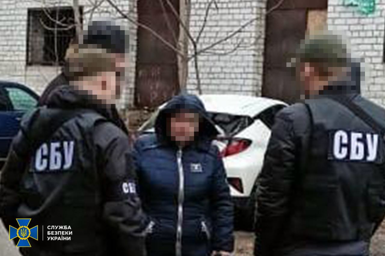 На Запоріжжі затримали хористку УПЦ МП, яка "наводила" ракети на позиції ЗСУ
