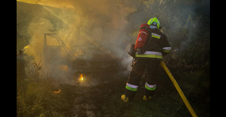 На Львівщині вщент згорів автомобіль