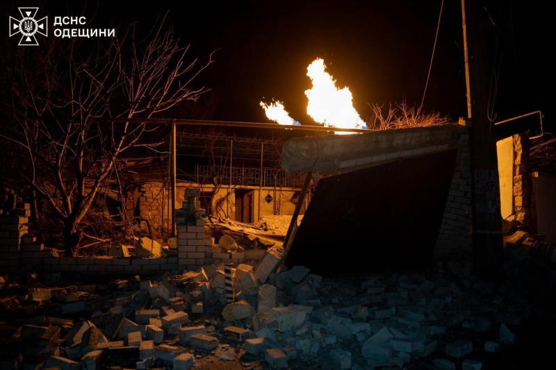 Вночі в Одесі пролунали вибухи: що відомо про наслідки