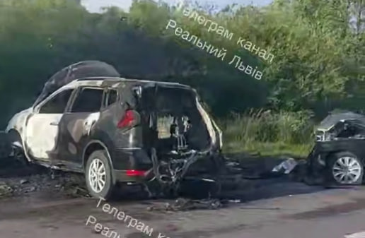 На Львівщині сталася жахлива ДТП: Перше відео