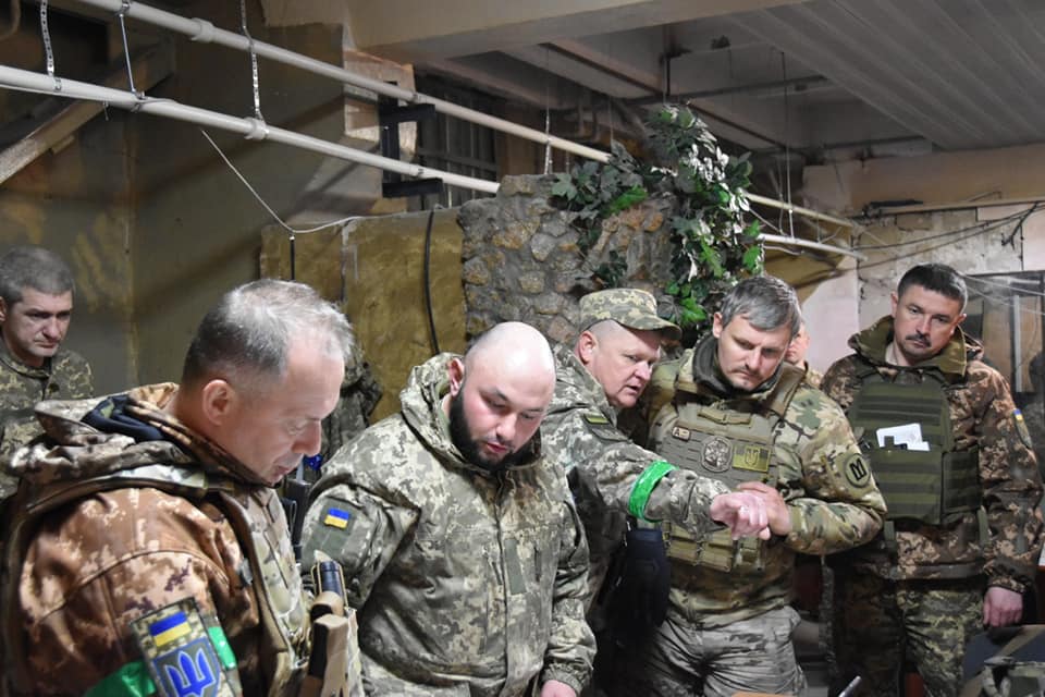 Генерал-полковник, який обороняв Київ, поділився досвідом з харків’янами