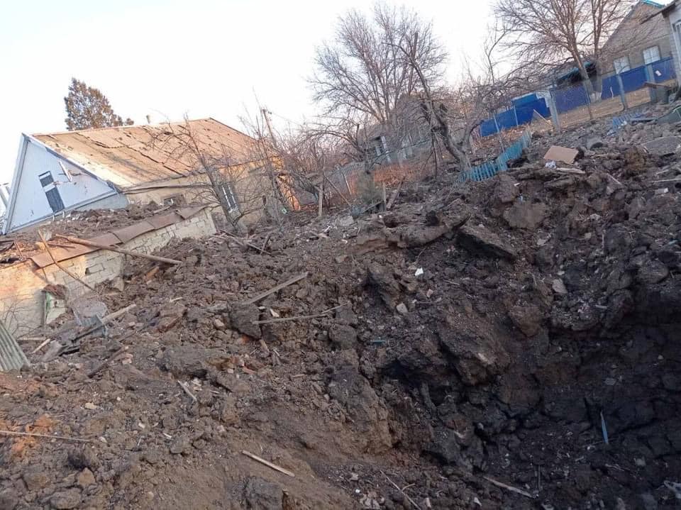 Росіяни «високоточною» ракетою знищили туалет в махновському Гуляйполі