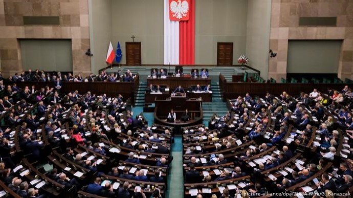 У Сенаті Польщі ухвалили резолюцію на підтримку України на тлі агресії РФ