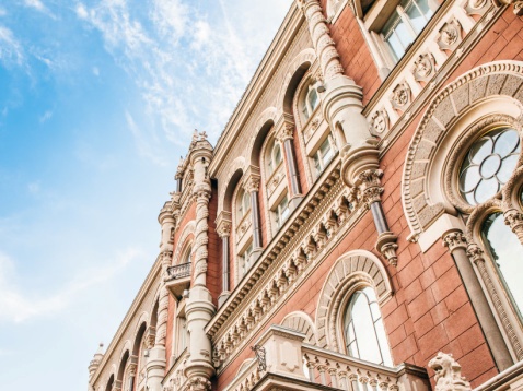 Нацбанк презентував новорічну монету, присвячену українським військовим