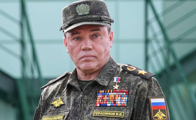 Генерал у немилості: керівника генштабу РФ Герасимова відправили воювати в Ізюм, - ЗМІ