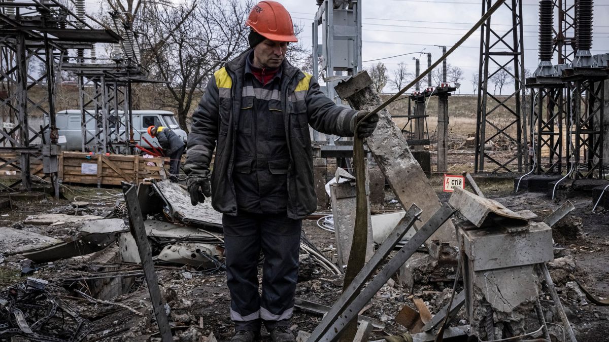 Три рівні захисту: як в Україні прикриватимуть об'єкти енергетики від "Шахедів" і ракет