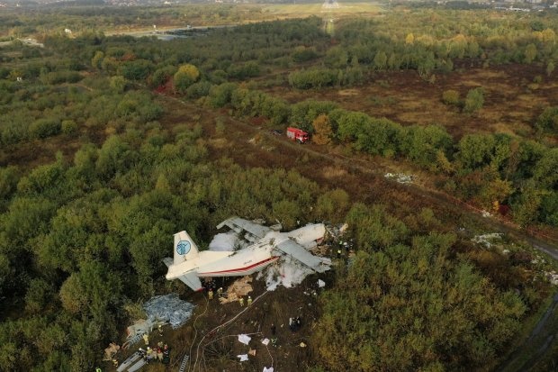 Перевтома екіпажу. Слідство назвало причину падіння АН-12 під Львовом