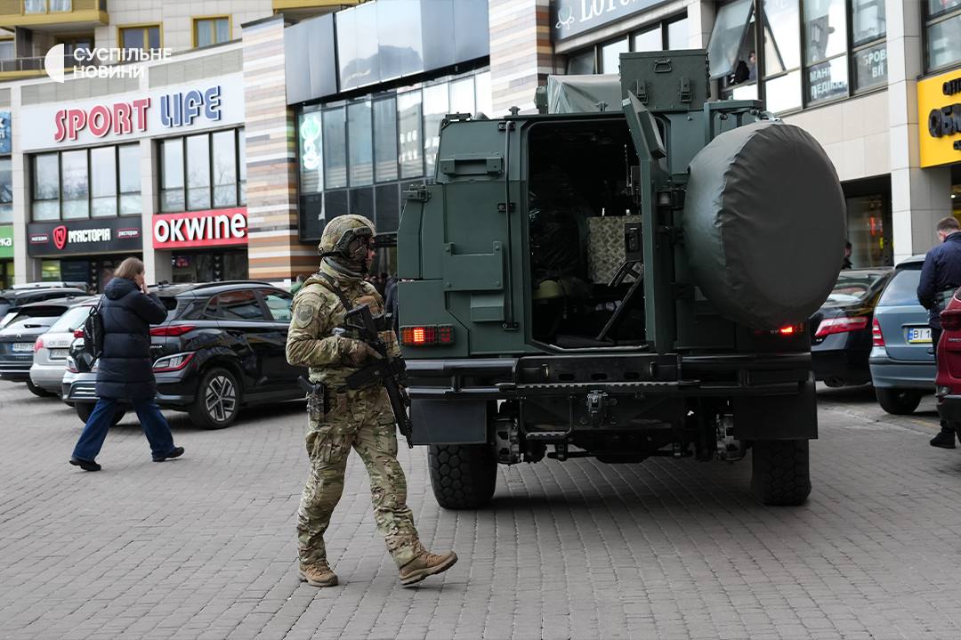 У Києві нападник розстріляв сім'ю: Що відомо про загиблих