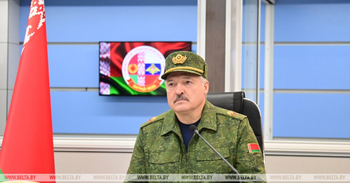 Лукашенко вирішив розмістити білоруські війська біля кордону з Україною