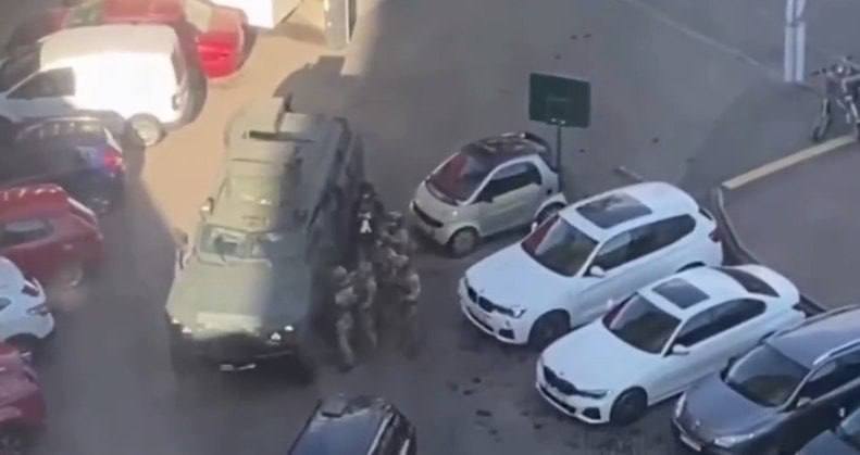 Стрільця у Києві ліквідували під час затримання: встановлено особу нападника