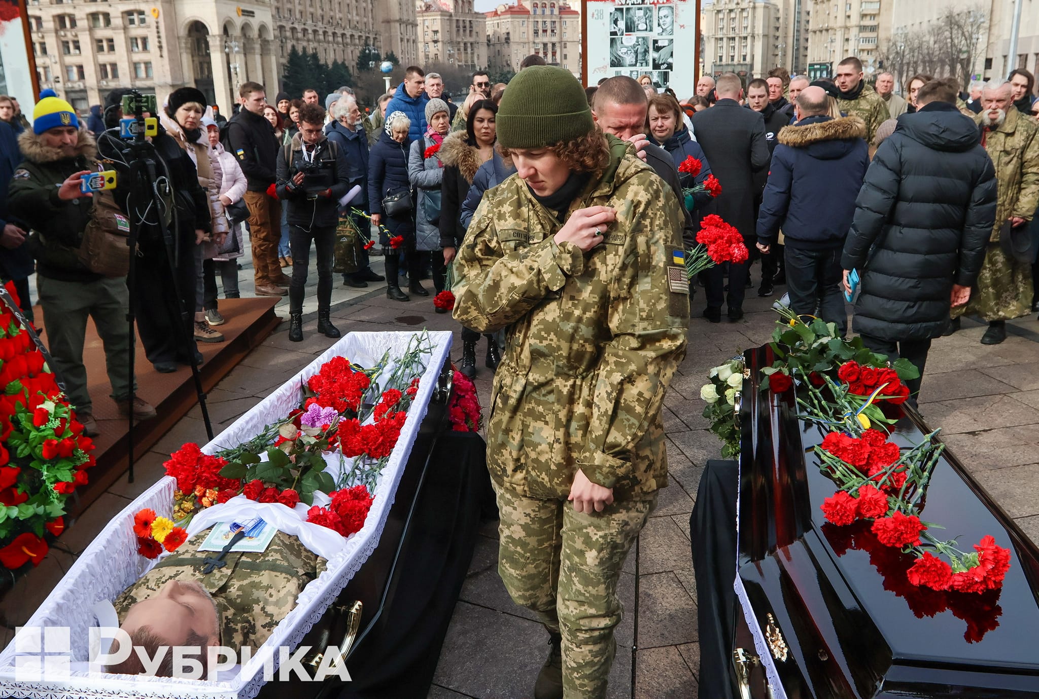 Хотів закрити собою. У Києві попрощалися з батьком і сином, що разом загинули біля Бахмута
