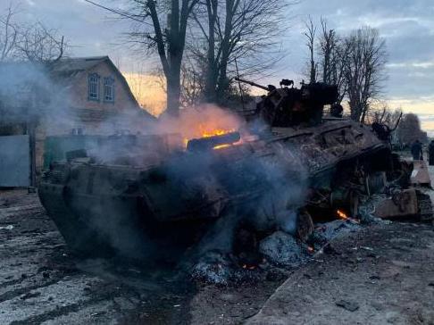 Йдемо у наступ, українці не лише захищаються, – Арестович