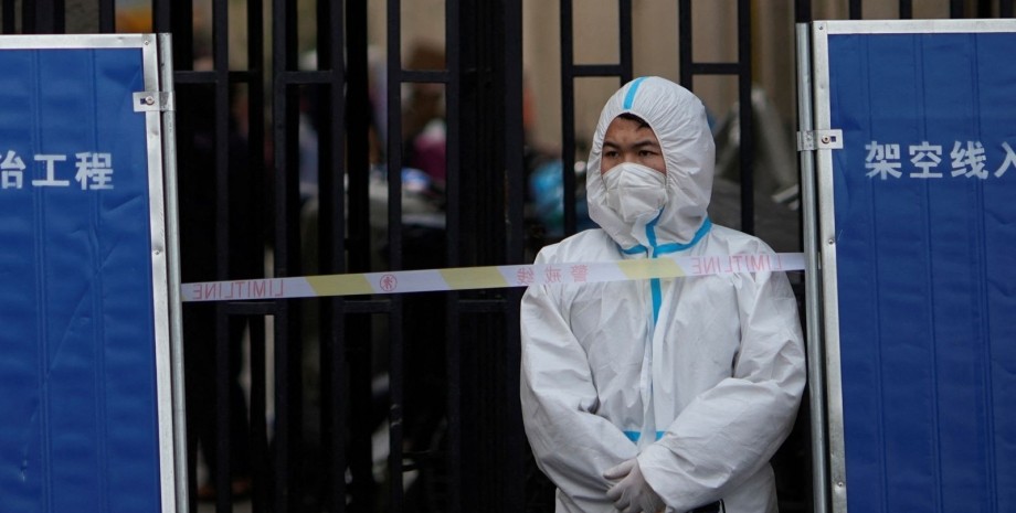 У Китаї від ковіду за місяць померло 60 тисяч людей
