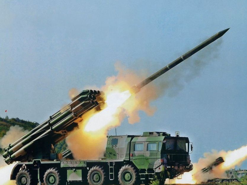 Уночі росіяни накрили Миколаїв залповим вогнем зі «Смерчів»