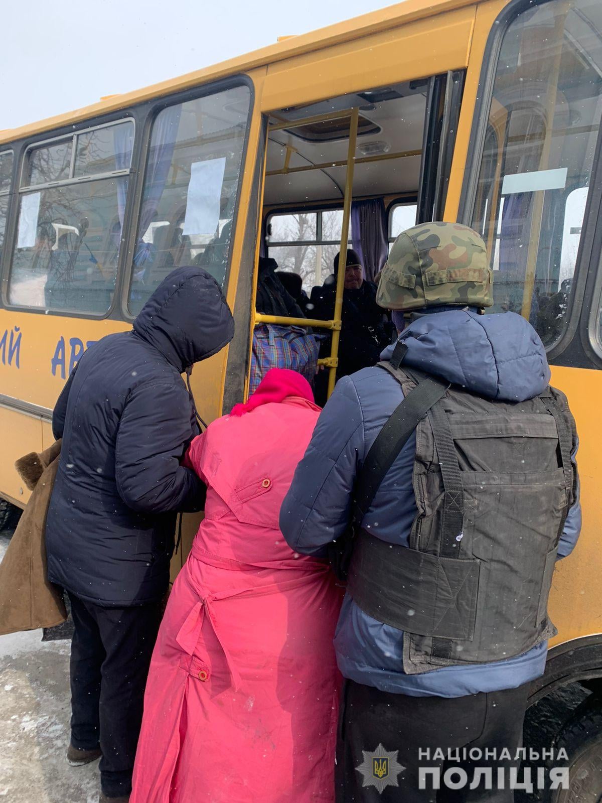 Ворог наніс авіаудар під час евакуації людей у місті Ізюм