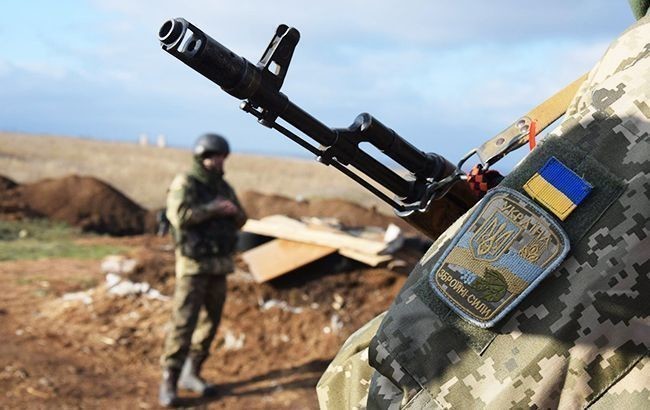 Бойовики обстріляли українські позиції на Донбасі із заборонених мінометів