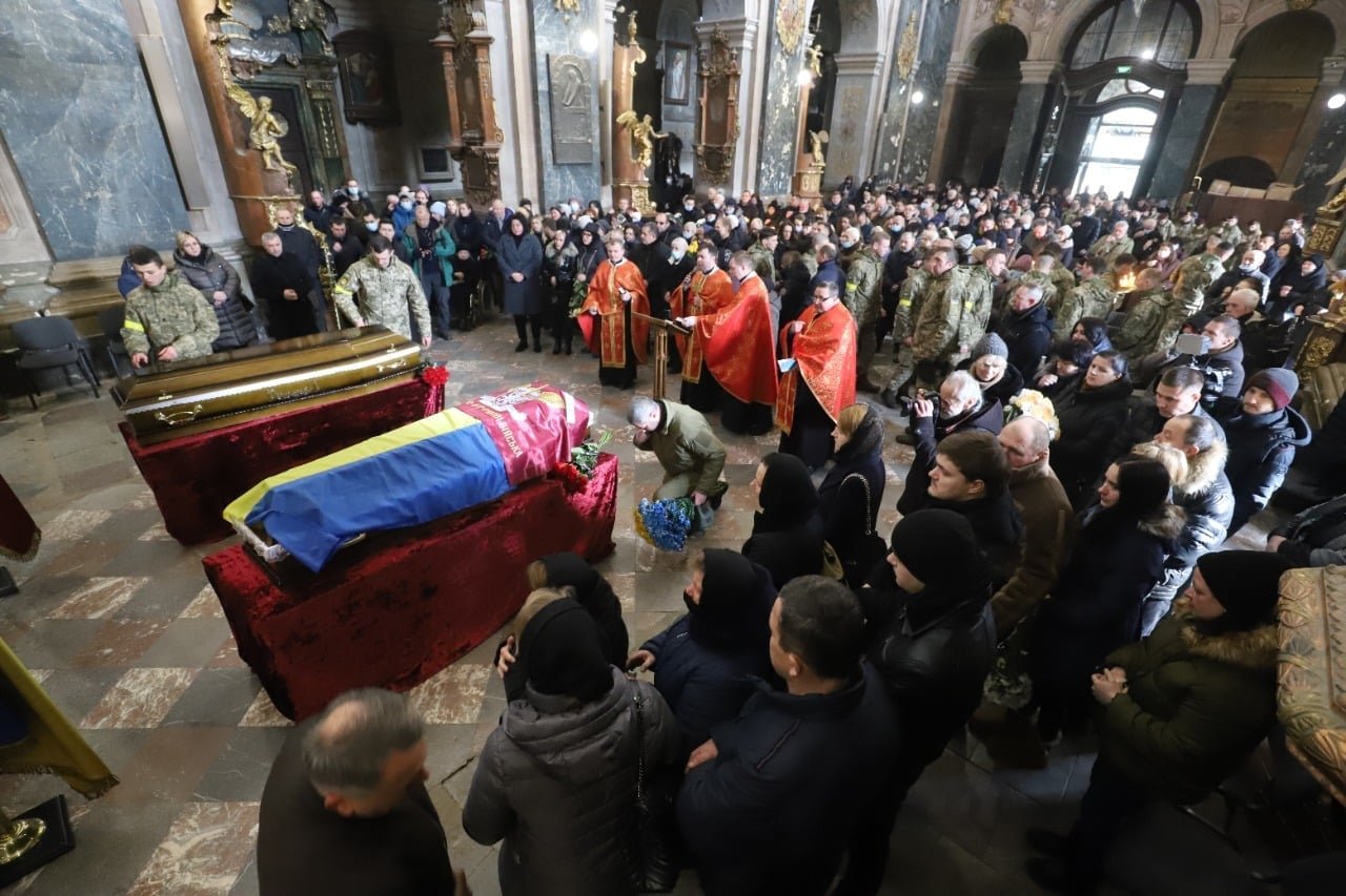 Львівщина провела сьогодні в останню путь вісім Героїв