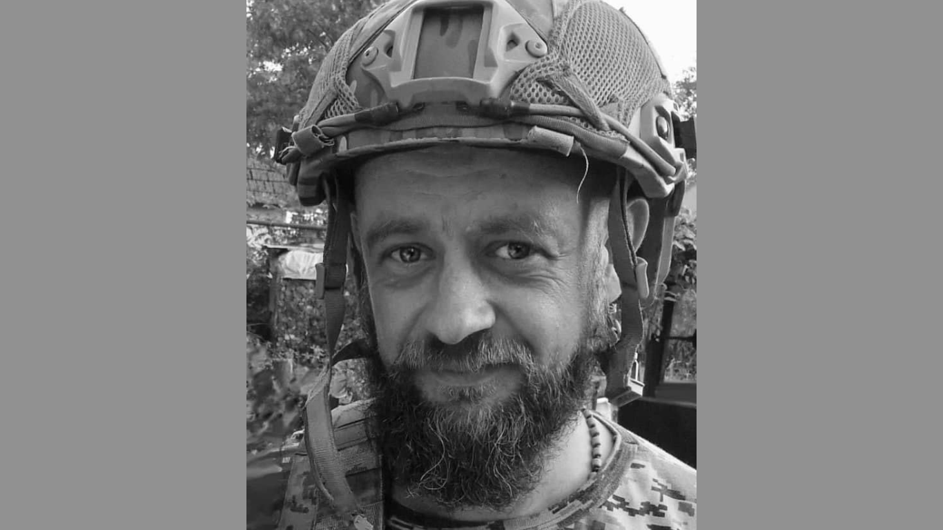 Львівщина прощається із 37-річним спецпризначенцем, який загинув на Донеччині