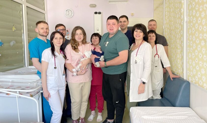 У Львові врятували двох новонароджених "поспішайок" з важкими ускладненнями (фото)