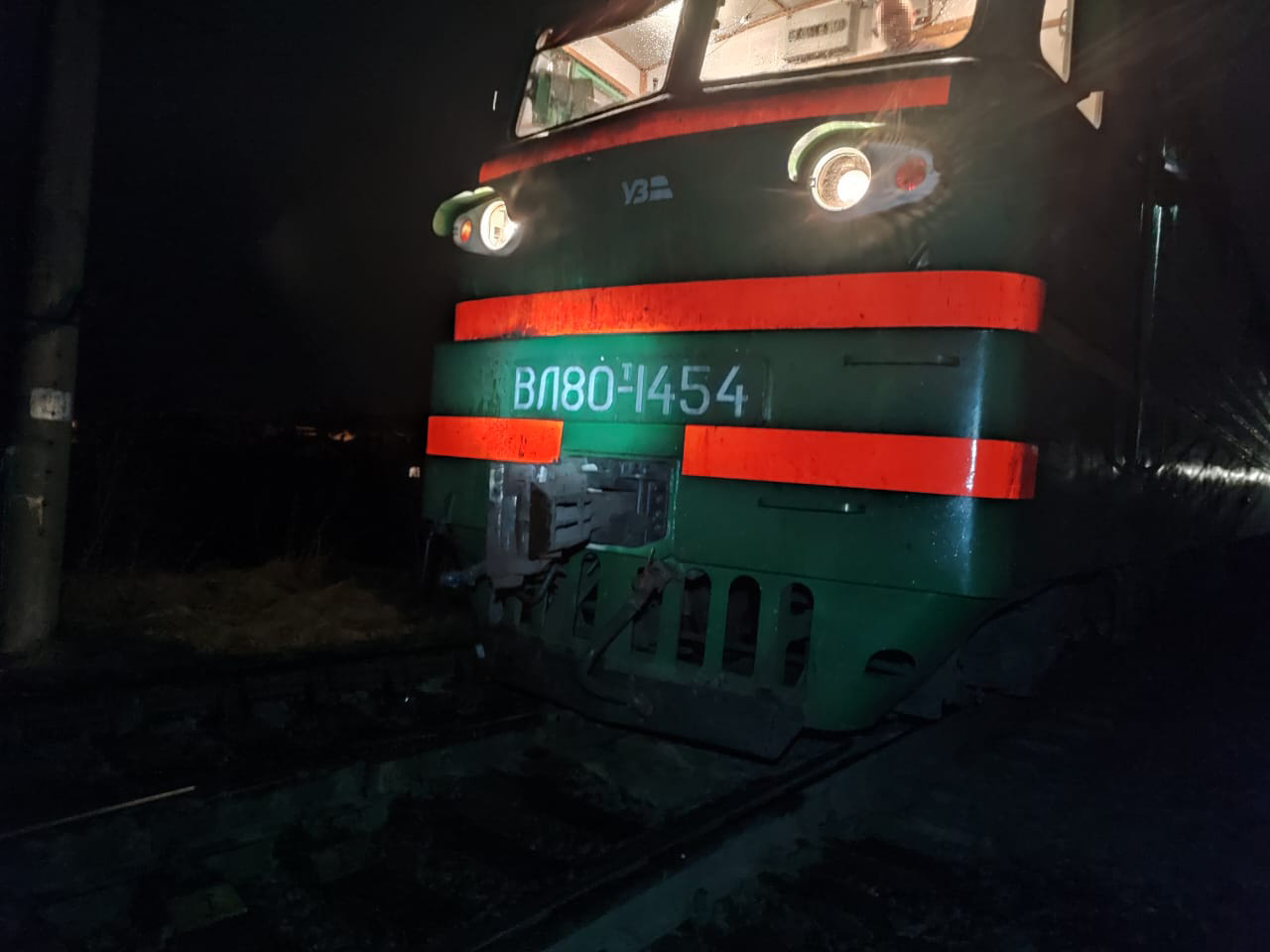 У Львові вантажний потяг збив жінку
