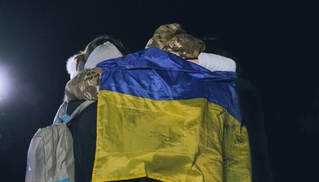 З окупованої території Херсонщини повернули трирічну дівчинку