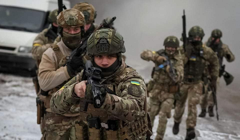Українські сили збили 5 «Ланцетів» і «Залу», знищили ЗРК С-300 на вогневій позиції. Генштаб ЗСУ