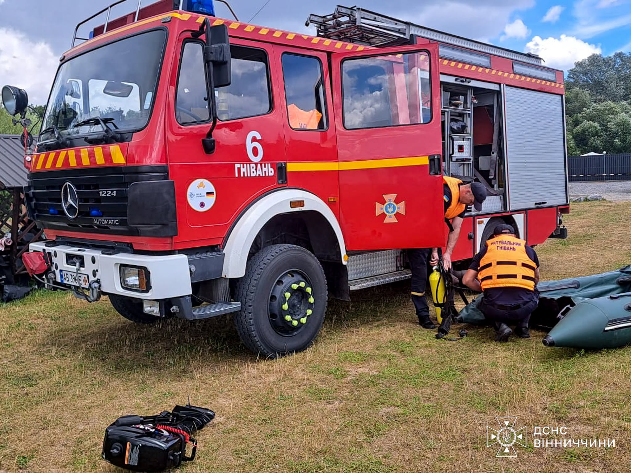 На Вінниччині  трагічно загинув 19-річний хлопець: тіло знайшли на глибині майже 30 метрів