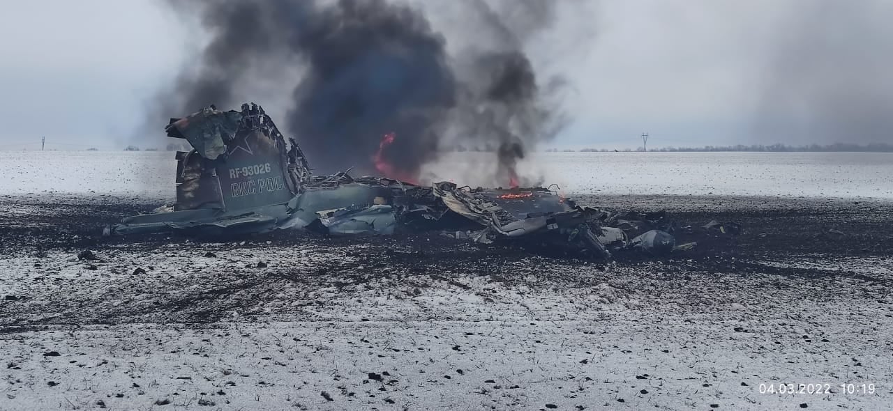 Останній політ окупанта: за добу українці знищили три СУ-25 і  три гелікоптери