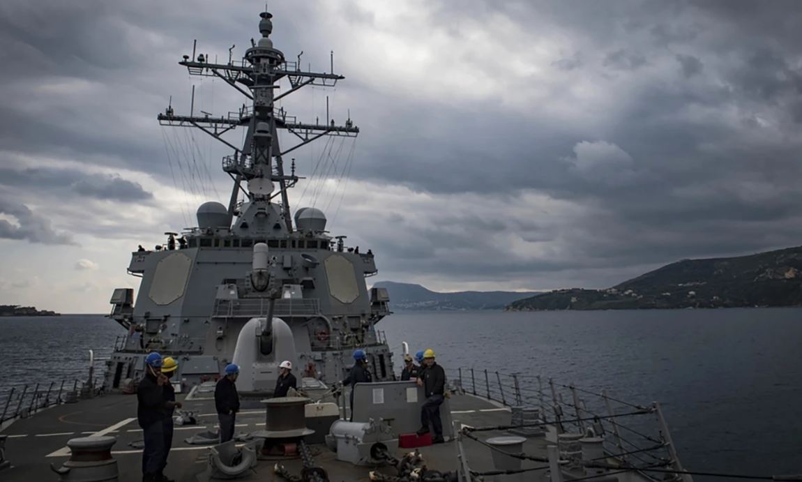 У Червоному морі атакували американське військове судно