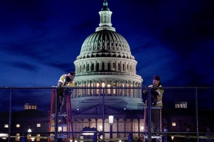 Готуються до найгіршого: Капітолій США обнесуть огорожею через мітинг прихильників Трампа