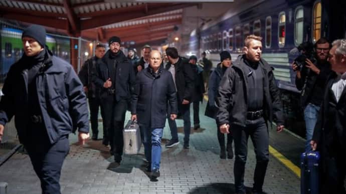 Олаф Шольц уперше за два з половиною роки відвідав Київ для переговорів із Зеленським