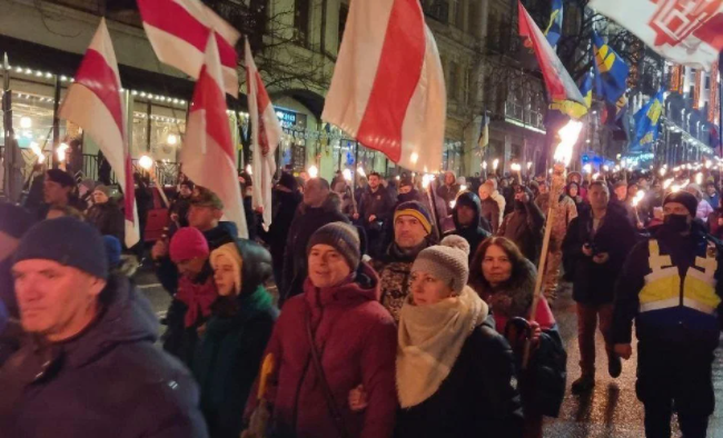 Білоруську владу обурила участь їхніх опозиціонерів у ході до дня народження Бандери