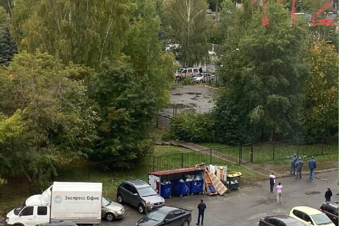 У Росії в школі сталася стрілянина: загинуло 13 людей, нападник - застрелився. Оновлено