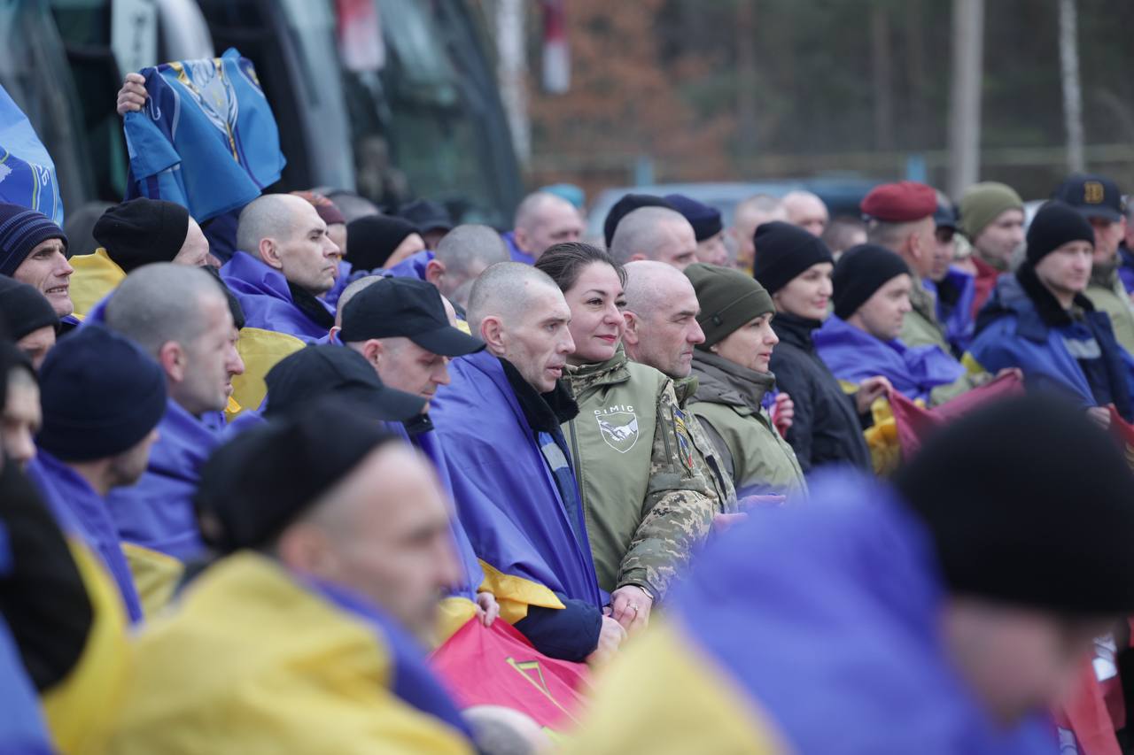 Ще п'ятеро військових з Львівщини повернулися з російського полону