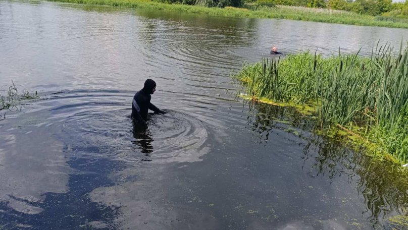 Пірнув у воду та не виплив: на Львівщині під час купання у річці потонув 52-річний чоловік